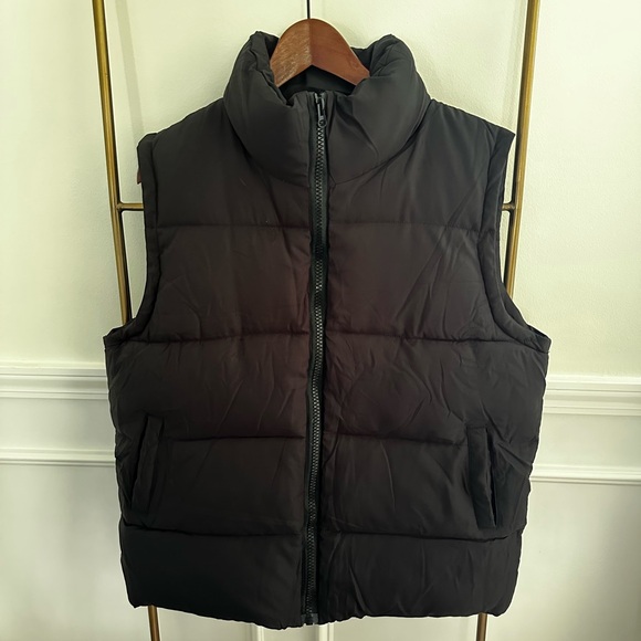 Oversized Puffer Vest - Like new! - Picture 2 of 3
